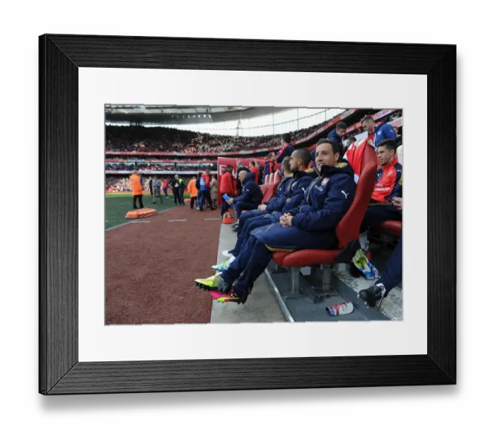 Framed Print : Santi Cazorla on the Arsenal Bench: Premier League 2015-16 Framed Print : Santi Cazorla on the Arsenal Bench: Premier League 2015-16
