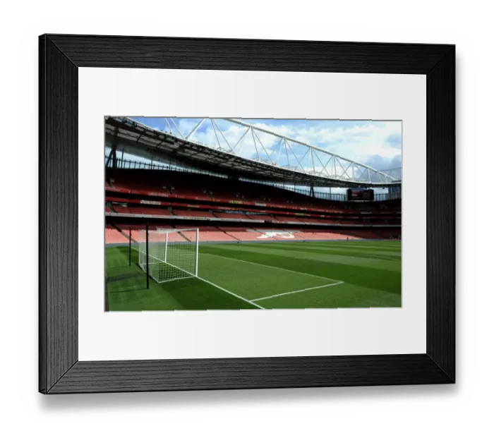 Framed Print : Arsenal at Emirates Stadium: Pre-Match Scene vs Norwich City (2015-16) Framed Print : Arsenal at Emirates Stadium: Pre-Match Scene vs Norwich City (2015-16)