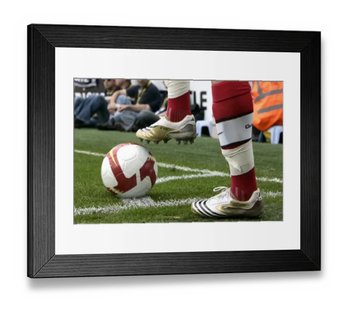 Framed Print : Samir Nasri's Game-Winning Goal: Arsenal's Triumph at Fulham, 2008 / 09 Premier League