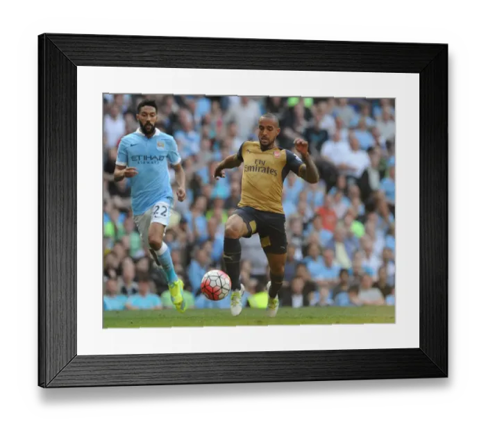 Framed Print : Theo Walcott's Blazing Run: Manchester City vs. Arsenal, Premier League 2015-16 Framed Print : Theo Walcott's Blazing Run: Manchester City vs. Arsenal, Premier League 2015-16