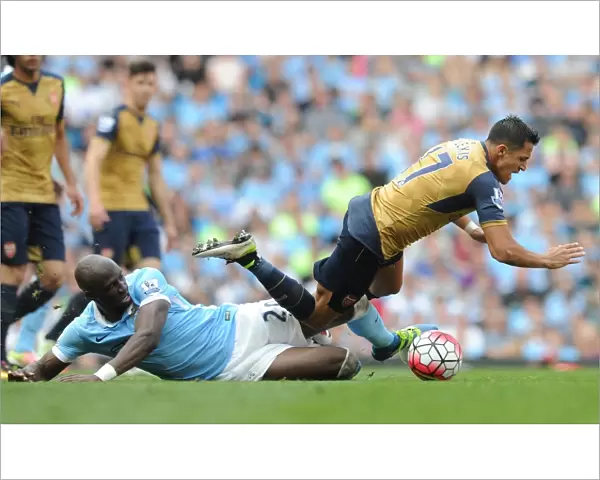 Alexis Sanchez (Arsenal) Eliaquim Mangala (Man City). Manchester City 2: 2 Arsenal