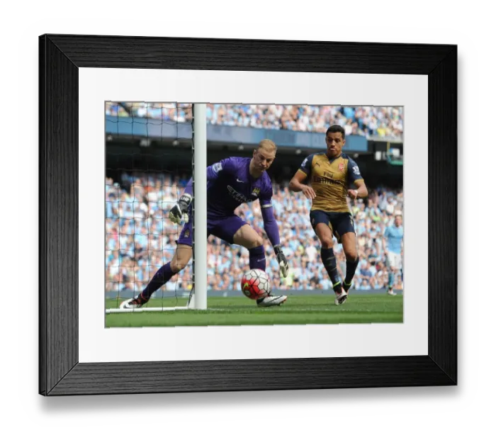 Framed Print : Alexis Sanches (Arsenal) Joe Hart (Man City) Framed Print : Alexis Sanches (Arsenal) Joe Hart (Man City)