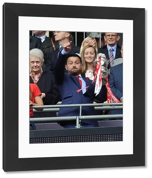 Arsenal Ladies Triumph in FA Cup Final: Pedro Martinez Losa Celebrates Victory over Chelsea Ladies