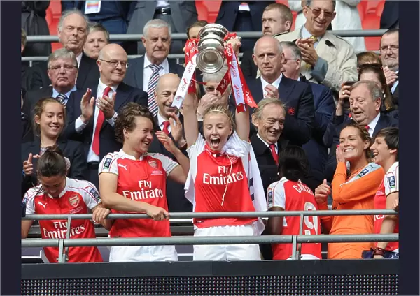 Arsenal Ladies Defy Chelsea: Leah Williamson Lifts FA Cup Triumph