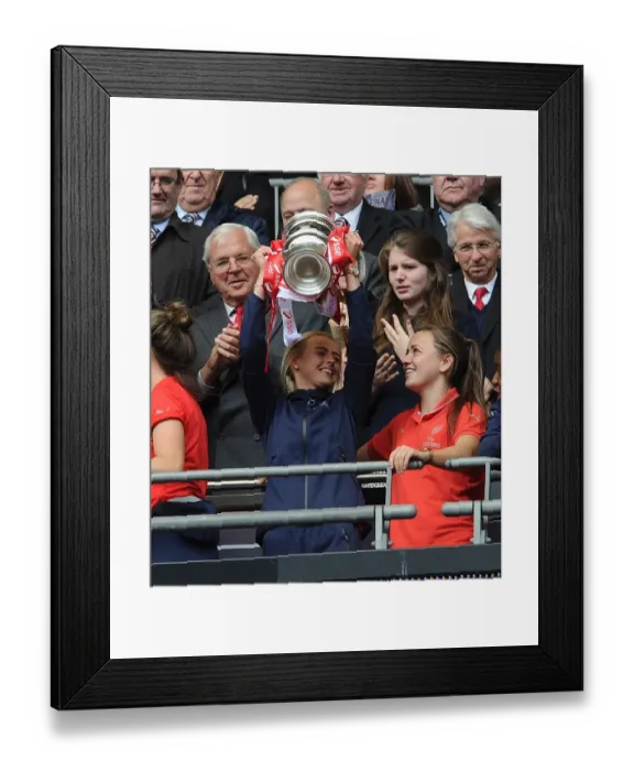 Framed Print : Chloe Kelly's Emotional FA Cup Victory: Arsenal Ladies Defeat Chelsea Ladies