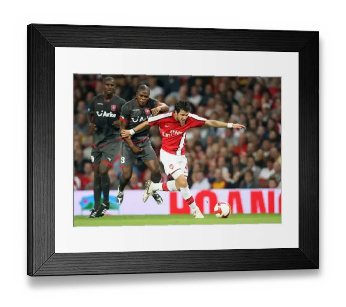 Framed Print : Cesc Fabregas (Arsenal) Edson Braafheid (FC Twente)