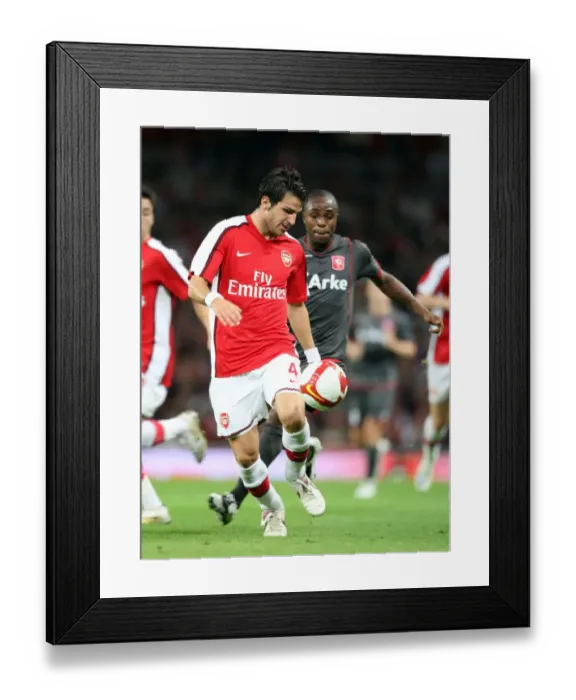 Framed Print : Cesc Fabregas Brilliant Performance: Arsenal's 4-0 Victory over FC Twente