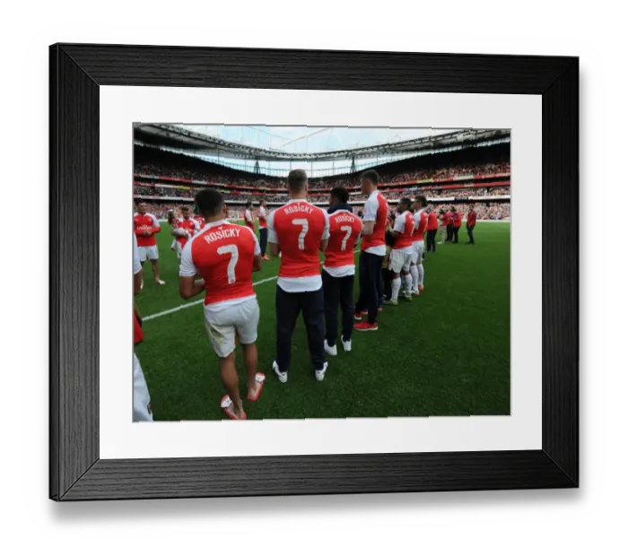 Framed Print : Arsenal Players Pay Tribute to Tomas Rosicky in Emotional Victory over Aston Villa (2015-16) Framed Print : Arsenal Players Pay Tribute to Tomas Rosicky in Emotional Victory over Aston Villa (2015-16)