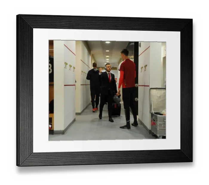 Framed Print : Arsenal's Jack Wilshere and Matt Macey Ready for Arsenal vs. Aston Villa (2015-16)