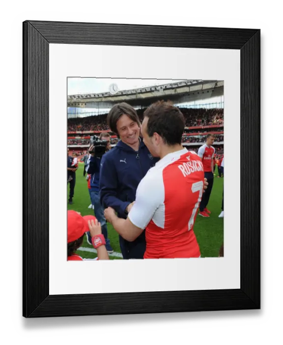 Framed Print : Arsenal's Cazorla and Rosicky: Victory Celebration vs. Aston Villa (2015-16) Framed Print : Arsenal's Cazorla and Rosicky: Victory Celebration vs. Aston Villa (2015-16)
