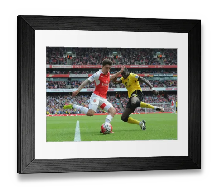 Framed Print : Intense Battle: Bellerin vs. Cissokho in Arsenal's Premier League Clash