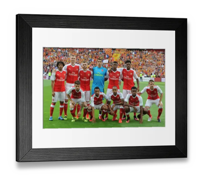 Framed Print : Arsenal vs RC Lens: Pre-Season Friendly (July 2016)