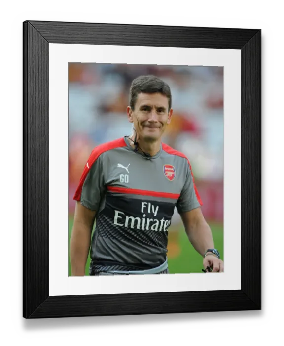 Framed Print : Arsenal Doctor Gary O'Driscoll Preparing for RC Lens Friendly, 2016 Framed Print : Arsenal Doctor Gary O'Driscoll Preparing for RC Lens Friendly, 2016