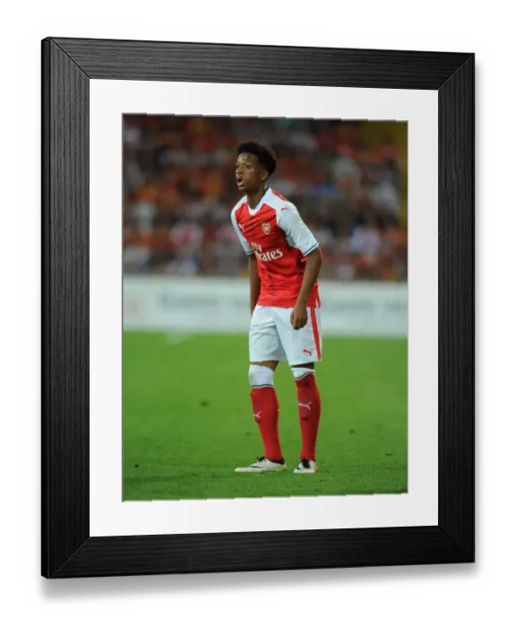 Framed Print : RC Lens v Arsenal: Pre Season Friendly Framed Print : RC Lens v Arsenal: Pre Season Friendly