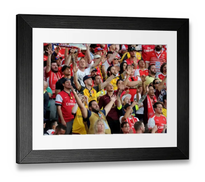 Framed Print : Arsenal Fans in Full Force: Arsenal v Chivas, 2016 Framed Print : Arsenal Fans in Full Force: Arsenal v Chivas, 2016
