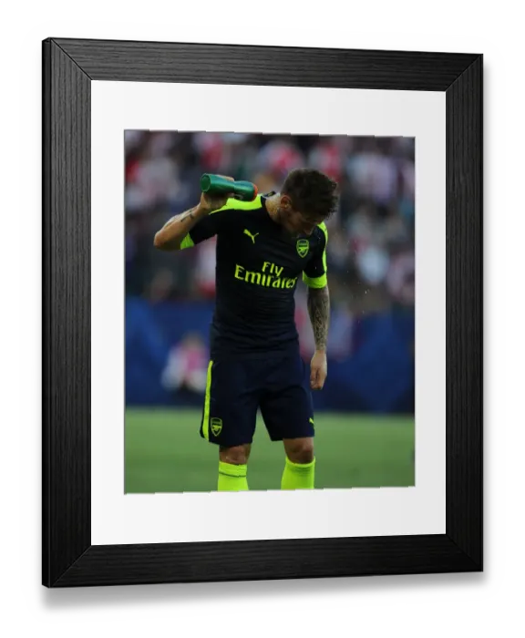 Framed Print : Mathieu Debuchy in Action: Arsenal vs Chivas, 2016-17 Pre-Season Friendly Framed Print : Mathieu Debuchy in Action: Arsenal vs Chivas, 2016-17 Pre-Season Friendly