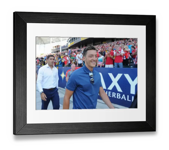 Framed Print : Mesut Ozil Gears Up: Arsenal vs Chivas Pre-Season Clash in Carson, California (2016-17) Framed Print : Mesut Ozil Gears Up: Arsenal vs Chivas Pre-Season Clash in Carson, California (2016-17)