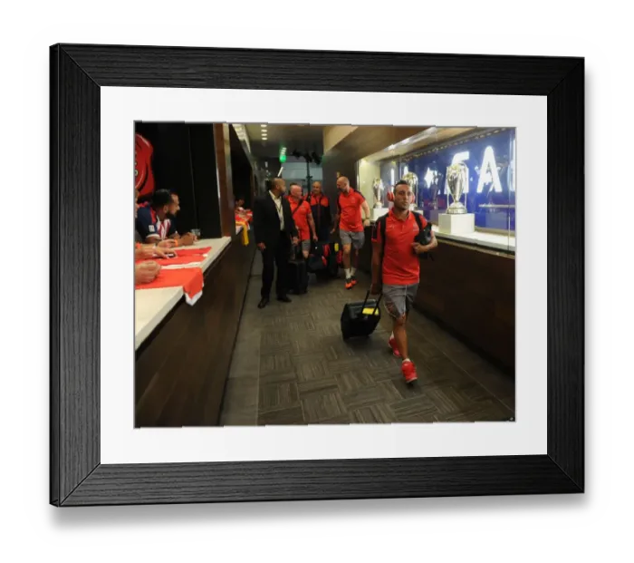 Framed Print : Arsenal's Santi Cazorla Readies for Arsenal vs. Chivas (2016-17): Pre-Season Gear Up Framed Print : Arsenal's Santi Cazorla Readies for Arsenal vs. Chivas (2016-17): Pre-Season Gear Up