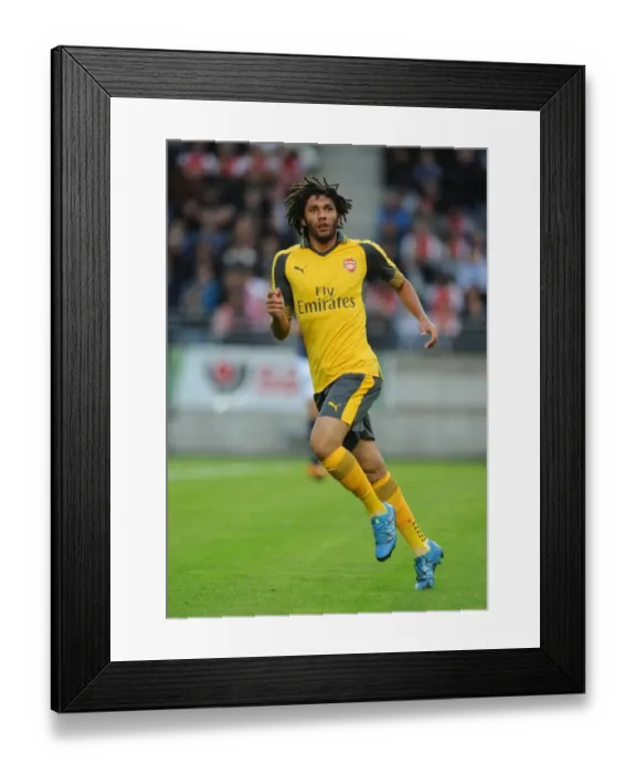 Framed Print : Mohamed Elneny in Action: Arsenal vs Viking FK (2016-17 Pre-Season Friendly)