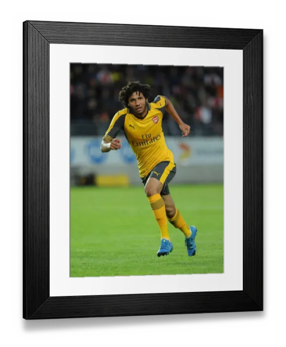 Framed Print : Mohamed Elneny in Action: Arsenal vs Viking FK (2016-17 Pre-Season Friendly)