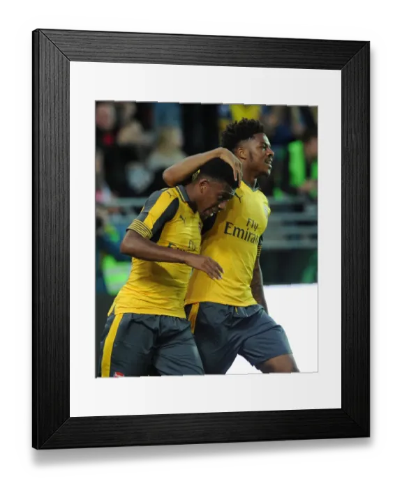 Framed Print : Alex Iwobi and Chuba Akpom: Celebrating Iwobi's Goal for Arsenal against Viking FK, 2016