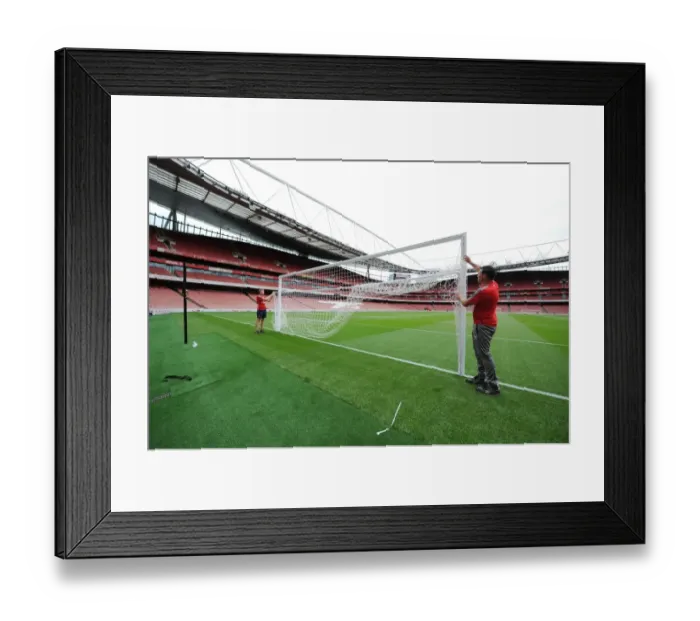 Framed Print : Preparing for the Arsenal-Liverpool Battle: A Groundsman's Mission at Emirates Stadium, Premier League 2016-17 Framed Print : Preparing for the Arsenal-Liverpool Battle: A Groundsman's Mission at Emirates Stadium, Premier League 2016-17
