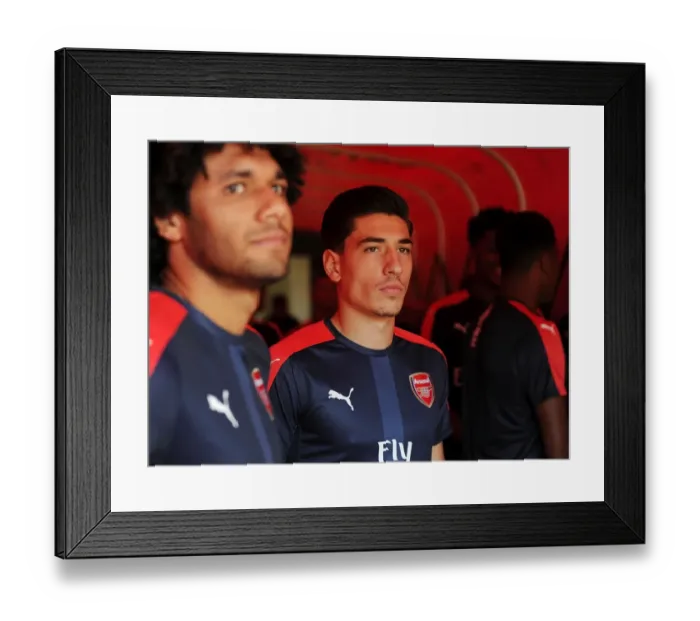 Framed Print : Hector Bellerin: Arsenal Star Ready for Arsenal vs. Liverpool Showdown (2016-17)