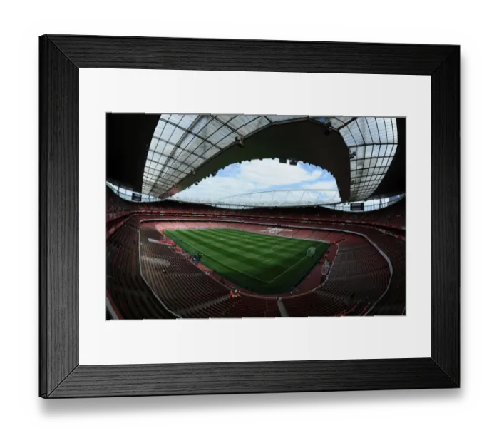 Framed Print : Arsenal vs. Liverpool Showdown: 2016-17 Premier League Clash at Emirates Stadium
