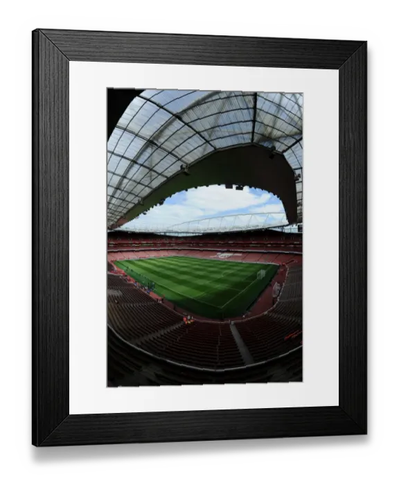Framed Print : Arsenal vs Liverpool: Premier League Showdown at Emirates Stadium (2016-17) Framed Print : Arsenal vs Liverpool: Premier League Showdown at Emirates Stadium (2016-17)