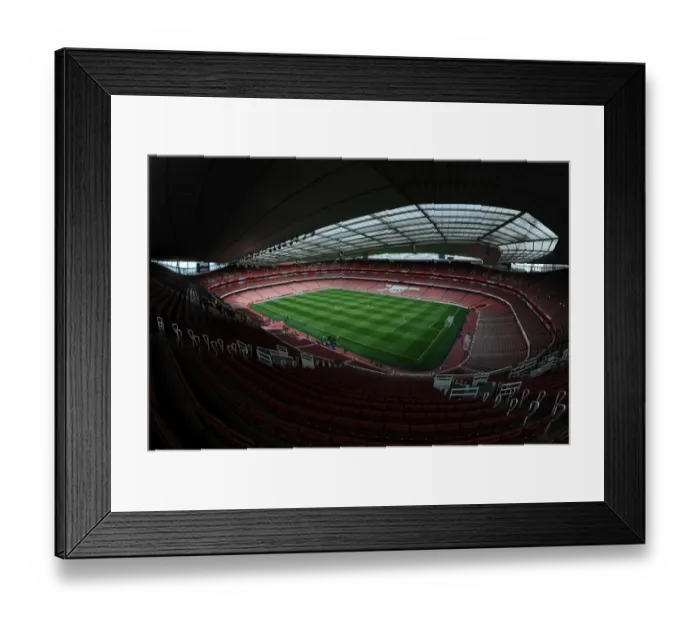 Framed Print : Arsenal vs Liverpool: Premier League Showdown at Emirates Stadium Framed Print : Arsenal vs Liverpool: Premier League Showdown at Emirates Stadium