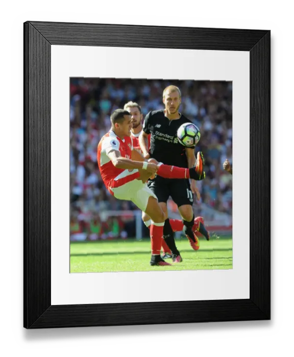 Framed Print : Intense Arsenal vs. Liverpool Clash: Battle at Emirates Stadium, 2016-17 Premier League