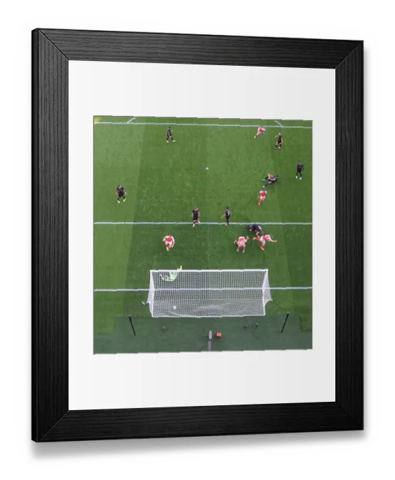 Framed Print : Calum Chambers Scores the Thrilling Third Goal: Arsenal vs Liverpool, Premier League 2016-17