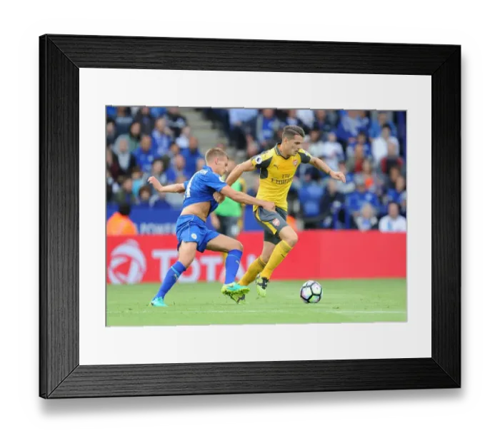Framed Print : Battle in the Midfield: Xhaka vs Albrighton - Leicester City vs Arsenal, Premier League 2016-17