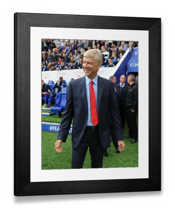 Framed Print : Arsene Wenger at Leicester City's King Power Stadium (2016-17) Framed Print : Arsene Wenger at Leicester City's King Power Stadium (2016-17)