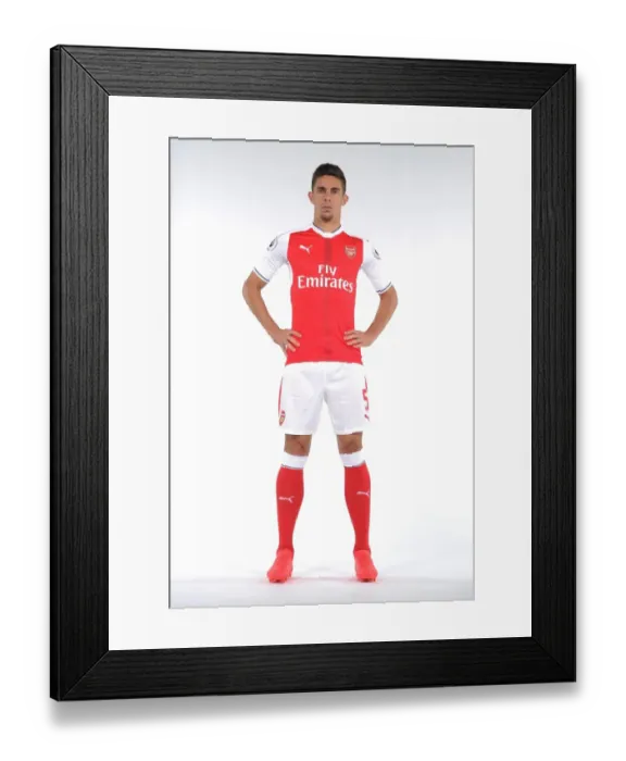 Framed Print : Arsenal First Team 2016-17: Gabriel's Photocall Framed Print : Arsenal First Team 2016-17: Gabriel's Photocall