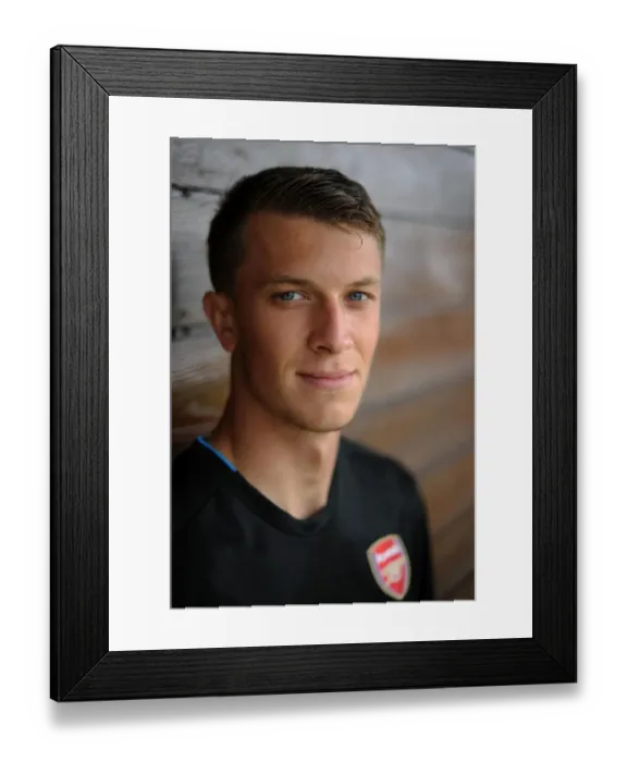 Framed Print : Arsenal FC 2016-17 First Team: Matt Macey's Photocall Framed Print : Arsenal FC 2016-17 First Team: Matt Macey's Photocall