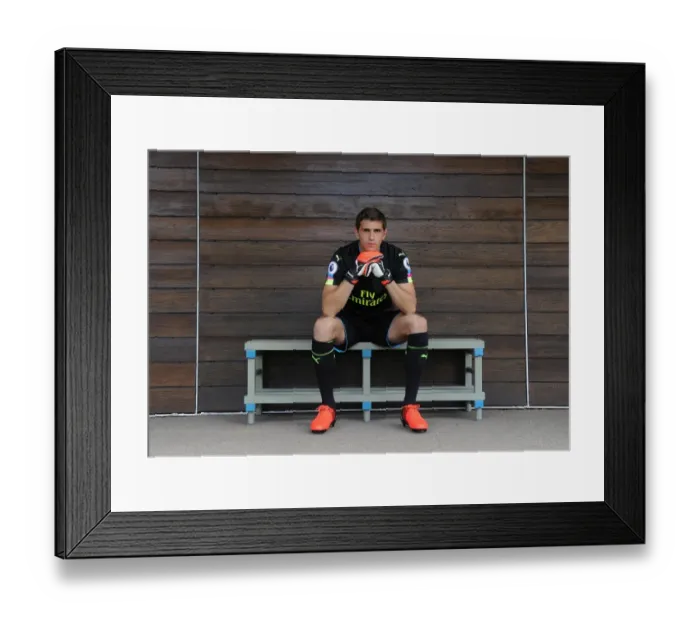 Framed Print : Emiliano Martinez at Arsenal's 2016-17 First Team Photocall Framed Print : Emiliano Martinez at Arsenal's 2016-17 First Team Photocall