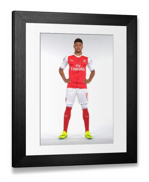 Framed Print : Arsenal Football Club: Alex Oxlade-Chamberlain at 2016-17 First Team Photoshoot
