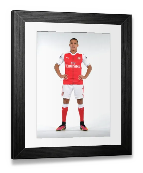 Framed Print : Arsenal's Alexis Sanchez at 2016-17 First Team Photocall Framed Print : Arsenal's Alexis Sanchez at 2016-17 First Team Photocall