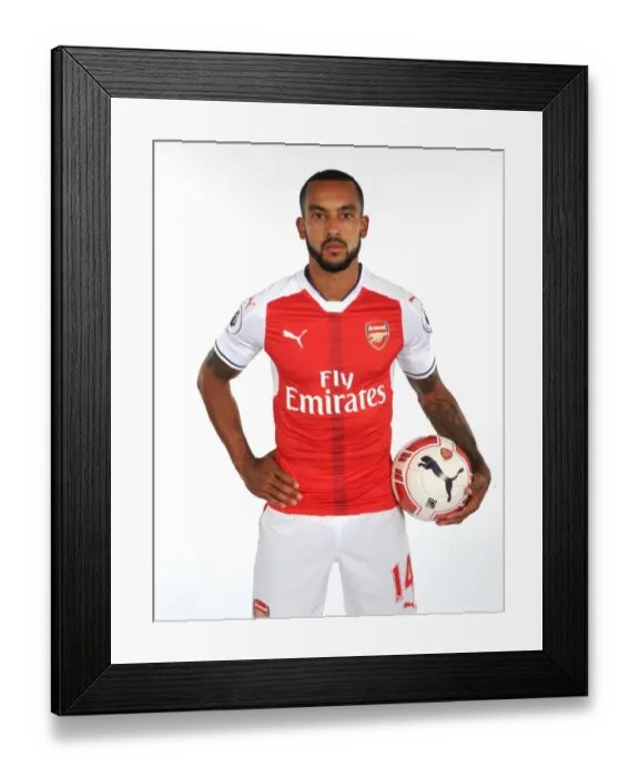 Framed Print : Theo Walcott at Arsenal's 2016-17 First Team Photocall