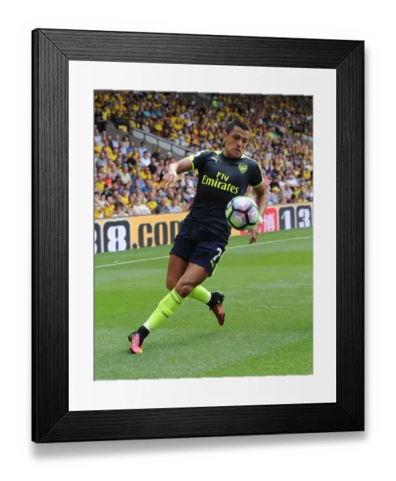 Framed Print : Alexis Sanchez in Action: Arsenal vs. Watford, Premier League 2016-17
