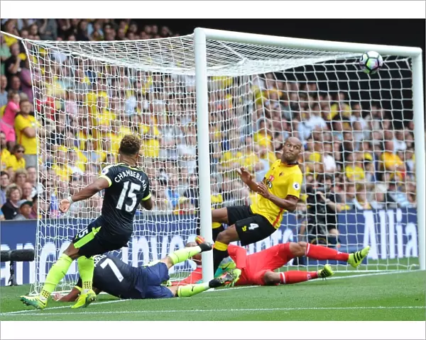 Alexis Sanchez Scores Arsenal's Second Goal vs Watford, Premier League 2016-17