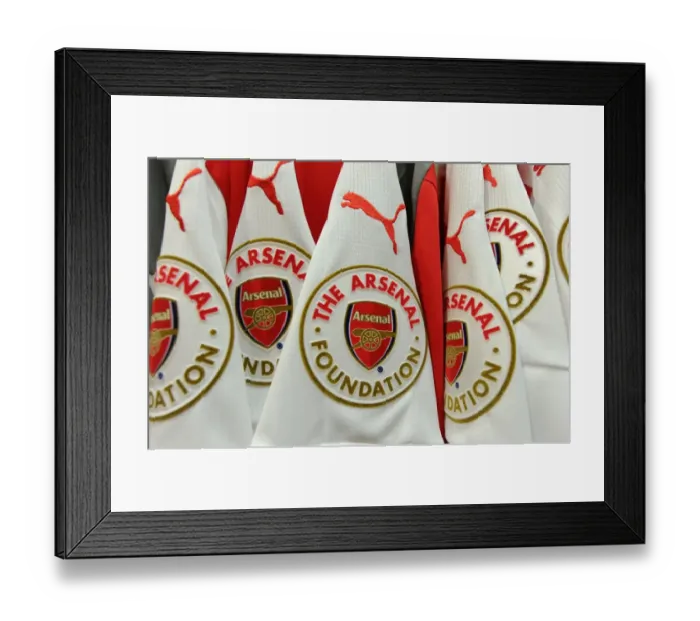Framed Print : Arsenal Legends vs. AC Milan Glorie: Clash of Football Greats