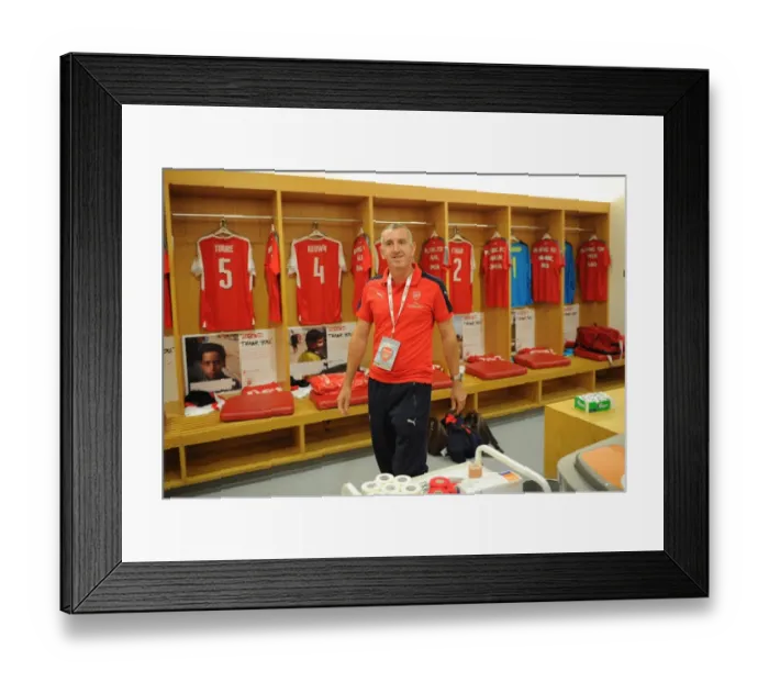 Framed Print : Arsenal Legends vs. Milan Glorie: A Battle of Football Legends at Emirates Stadium Framed Print : Arsenal Legends vs. Milan Glorie: A Battle of Football Legends at Emirates Stadium