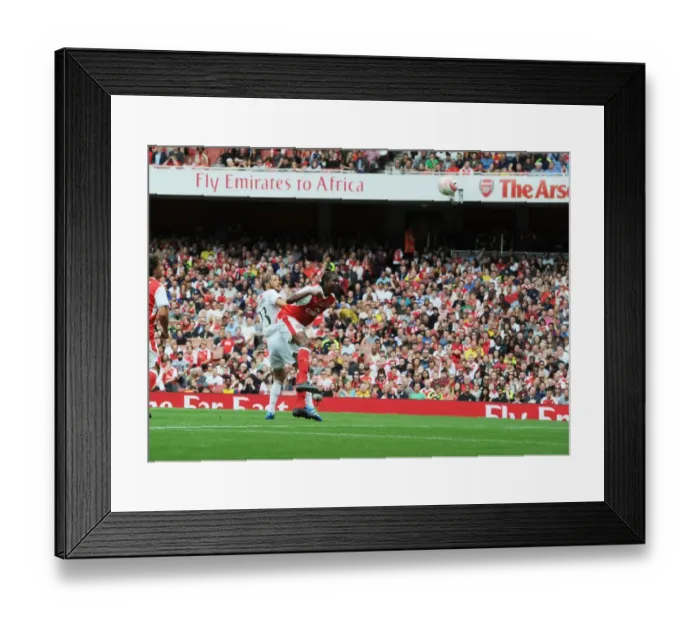 Framed Print : Arsenal Legends vs Milan Glorie: Kanu Scores the Historic First Goal at Emirates Stadium