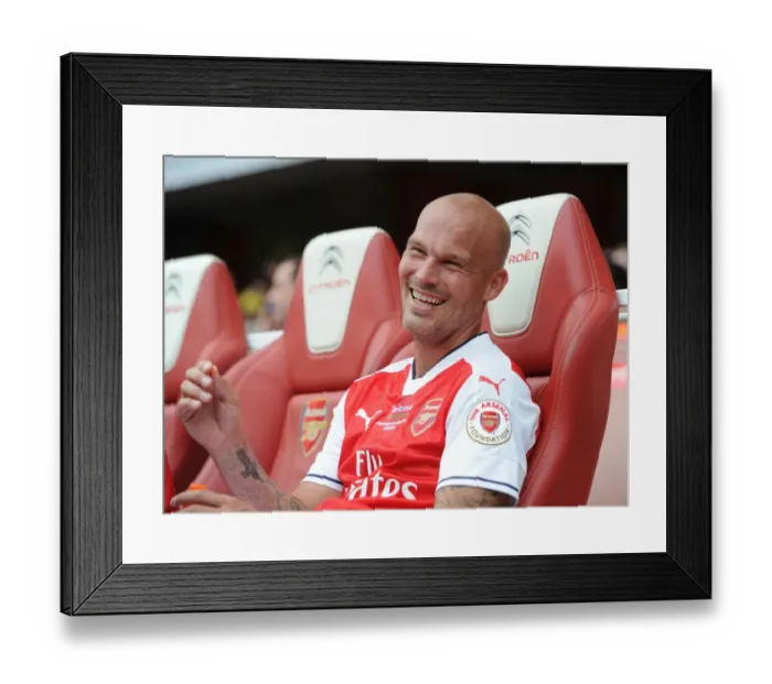 Framed Print : Clash of Football Legends: Arsenal vs Milan at Emirates Stadium