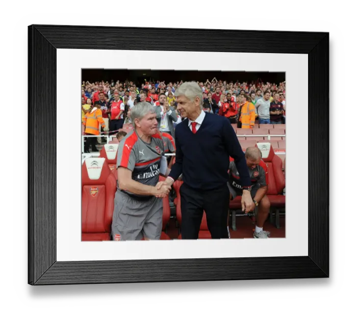 Framed Print : Arsenal Legends vs Milan Glorie: A Nostalgic Clash of Football Greats - Wenger and Rice Reunite