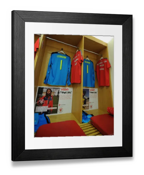 Framed Print : Jens Lehmann and David Seaman (Arsenal) kit