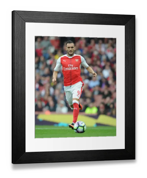Framed Print : Lucas Perez in Action: Arsenal vs Southampton, 2016-17 Premier League Framed Print : Lucas Perez in Action: Arsenal vs Southampton, 2016-17 Premier League