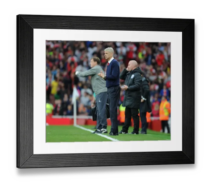 Framed Print : Arsene Wenger Leads Arsenal Against Southampton in Premier League Showdown (2016-17) Framed Print : Arsene Wenger Leads Arsenal Against Southampton in Premier League Showdown (2016-17)